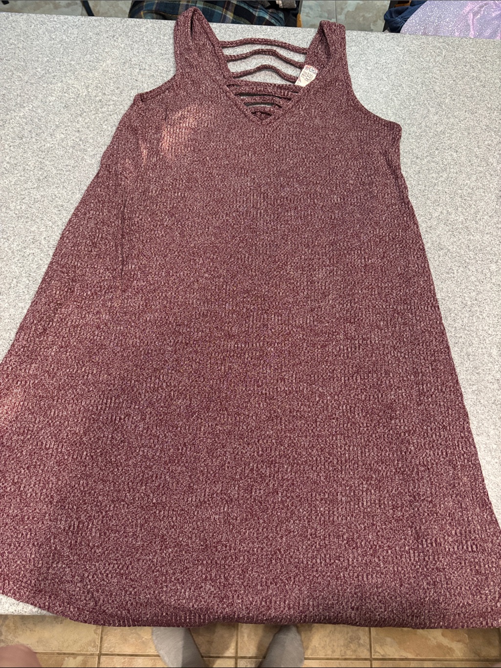 Pink Rose Ribbed Strappy V-Neck Sweater Tank In Dusty Plum